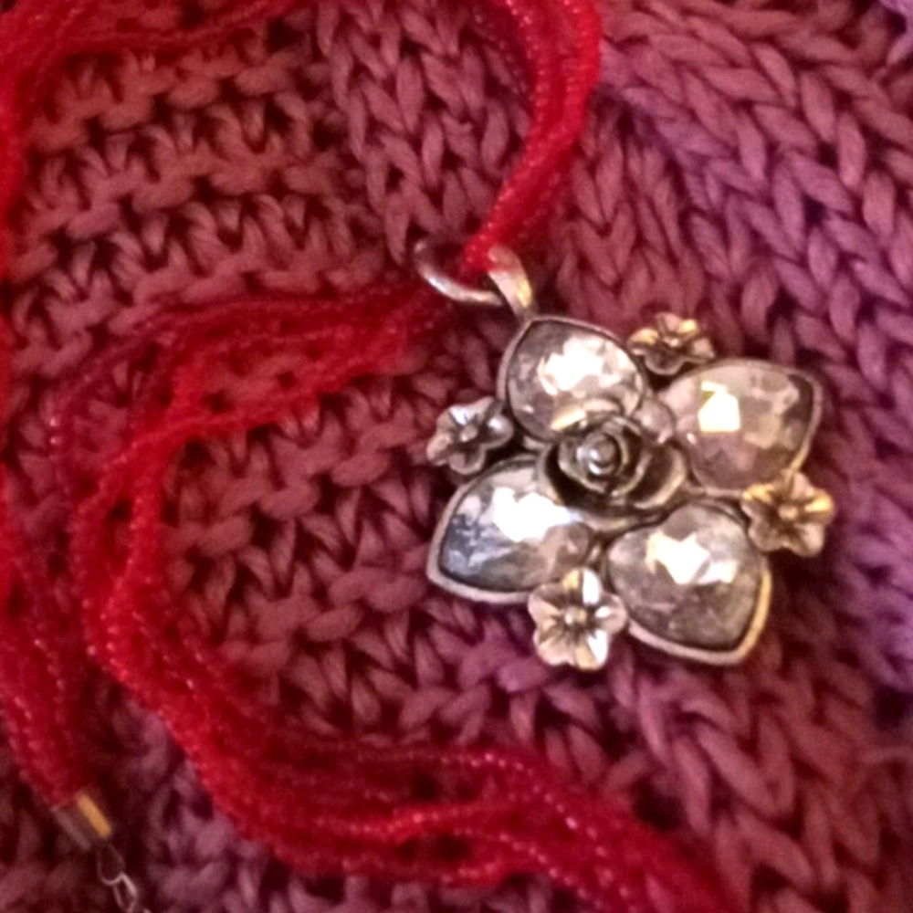 Statement necklace